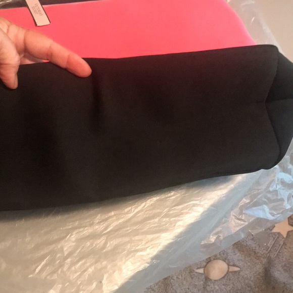 NWT VICTORIA'S SECRET PINK BLACK BEACH COOLER BAG TOTE SHOULDER LUNCH PICNIC - Picture 4 of 7